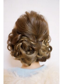 ヘアメイクサロンシャルメ(Hair Make Salon CHARMER) 結婚式お呼ばれアップスタイル