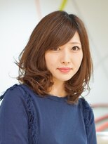 ジェフィー(Jeffy)&nbsp;毛先カールのスプリングスタイル