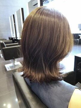 フルショウ 梅田(FURUSHO) 涼しげ外ハネロブヘア