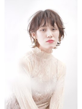 エンテ アム(en-te:am) 【en-te:am】柔らかマッシュウルフ　アッシュブラウン