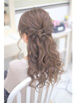 リサ 恵比寿(risa.)&nbsp;ふわふわリボンハーフアップ