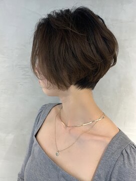 カラーアンドケアリタ(color&care Lita) ショートボブ