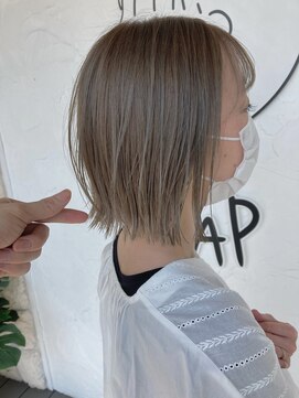 タップ(TAP) TAP(タップ）金沢　グレージュカラー×外ハネボブ