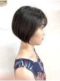 ショートボブ