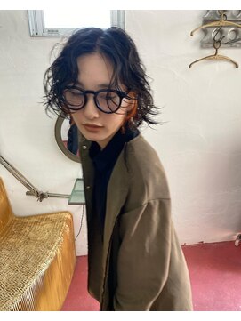 ペッシェ(pesce) ブリーチカラー/ハイトーンカラー/インナーカラー/ダブルカラー