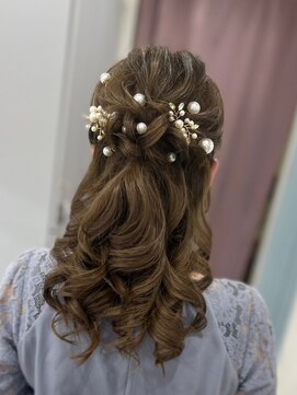 エレラビューティー(ELERA beauty) ヘアアレンジ/パーティー・お呼ばれヘア