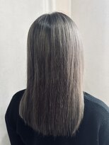 リアン(Lien) 7レベルのシルバーカラー(グラデーション)&ヴァリジョア髪質改善