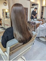 ヘアリゾート粋 ウナム 新宿東口店(enam)&nbsp;透明感シアーベージュ/艶髪