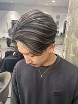 キング 楠葉店(K!ng)&nbsp;波巻きツイストスパイラルパーマ/フェザーパーマ/眉毛/メンズ