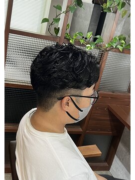 イニシオ(inicio) かき上げパーマ