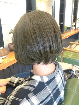 イコロ 流山おおたかの森(icoro)の写真/センスを感じるショートヘアで、あなたが魅せたい印象を創り上げる。あなたのいつもの笑顔をもっと魅力的に