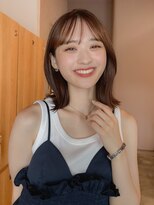 ガーデンヨコハマエスト(GARDEN YOKOHAMA est)&nbsp;くびれヘア　ミディアム　ベージュ　ブラウン　前髪