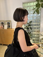 ヘアメイクも経験するmoneだからこそできる オーダーカラー