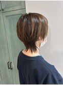 ウルフカット/レイヤーカット/白髪ぼかしハイライト
