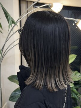 モヨレ(moyole) 【ミディ☆ストレート】