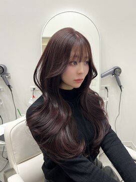 スリー(THREE) 色気のある上品さと可愛さをmixした韓国ヘア