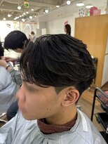 オーシャントーキョー 大阪(OCEAN TOKYO)&nbsp;ワックスなしツーブロックメンズセンターパートニュアンスパーマ