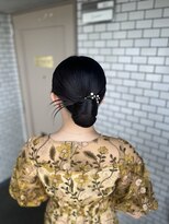 ソノ(sono)&nbsp;タイトシニヨン　カチモリヘア　参列