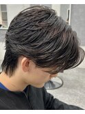 韓国風センター分けフェザーパーマ