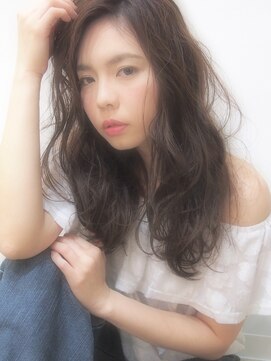 キズキ(KIZUKI) 【KIZUKI】ニュアンスwavy long ×セピアアッシュ