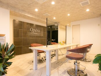 opera 上牧店