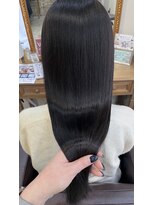 シェノン 西梅田(CHAINON)&nbsp;グレーベージュ/レイヤーロング/黒髪/前髪パーマ