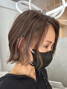 スイ(suiw) ショコラアッシュグレージュ☆インナーカラーボブ【suiw】昭和町