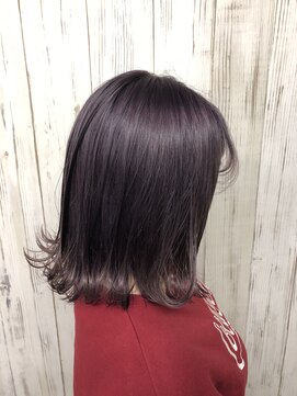 エモート(EMOTE) ミディアム/外ハネボブ/パープルカラー