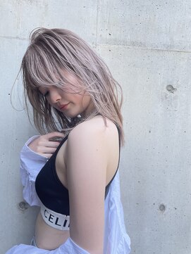 ラ キング(LA KING) シルキーベージュ/グレージュカラー