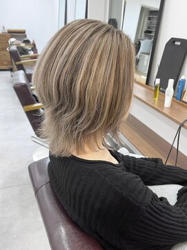 ランプ(Lamp) 白髪ぼかしにも◎バレイヤージュカラー ビフォアー＆アフター