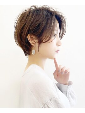 アンド ストーリーズ(&STORIES) ショートボブ髪型20代30代40代50代前髪あり前髪なし面長丸顔小林