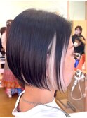 ショートボブ/インナーカラー/ホワイト
