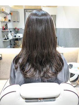 ナカドット エマノン 池袋(__naka.__ EMANON) 20代/30代/ストカール/アッシュブラウン/池袋