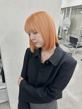 ティントバイアロブリーチ 大阪梅田(tint by alo bleach) 【TOMOKI】ペールオレンジ《大阪梅田駅》