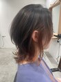 ファンビリ(Fambilly) 肩について自然な外ハネになるくびれレイヤースタイル