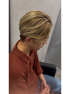 メンズサロン キング 高槻店(Men’s salon K!ng) 波巻きツイストスパイラルパーマ/フェザーパーマ/眉毛/メンズ