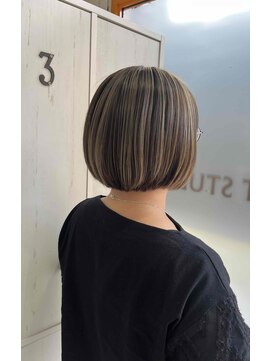 リーノ(Liino) アンブレラカラーボブ