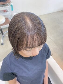 カッツ 駅家店(CUT S) 白髪ぼかしハイライト