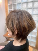 ニューヘアー(New Hair) 大人ショートスタイル