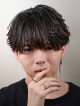 ミヤビ(MIYAVI) ニュアンスパーマ