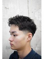 チルチェア 池袋(CHILL CHAIR) テーパー×ピンパーマスパイキー 〈池袋/ barber〉