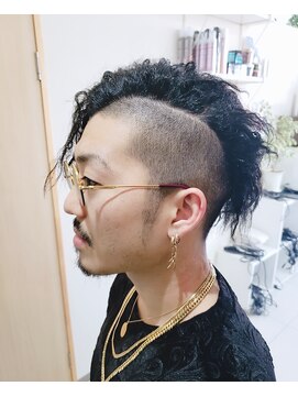 髪こうぼう ハードツイスト