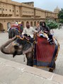 ココ(co.co.) 海外旅行が好きです♪インドに行った時に象に乗りました！