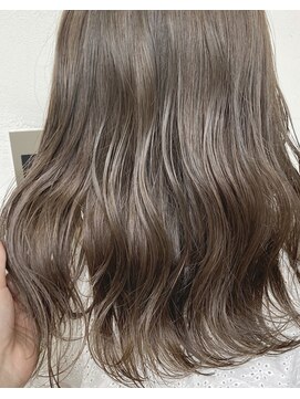 イコ 表参道原宿(ico) ブリーチなしダブルカラーで透明感グレージュ