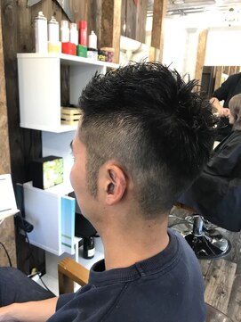 リリー シンジュク(Lilly) 【Lilly新宿】#3mm #刈り上げ #ベリーショート