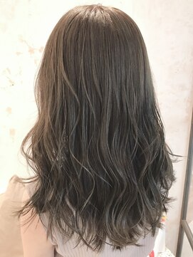 カノイ(KANOI) 透け感アッシュグレージュ＊