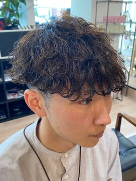 グッドタイムエフティフィフス 横浜西口(GoodTimes ft.fifth) ツイストスパイラルパーマメンズパーマ波巻きスパイラルパーマ