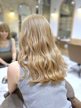 カーサ 西大寺南ロータリー店(casa) ブリーチ必須ハイトーンカラー