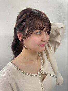 オモチャ(OMOCHA)の写真/《自然な美しさの顔周りカット》ミリ単位の繊細なカット技術で、憧れの韓国風スタイルに。【大山駅3分】