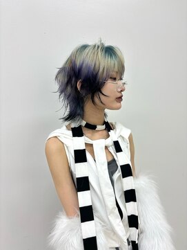 レコ 渋谷(LECO) 水色ショートウルフとエンドブラックデザイン